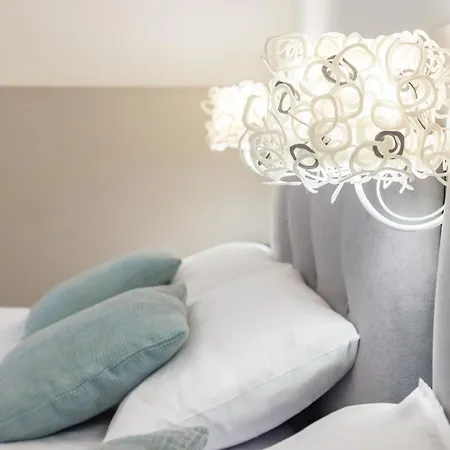 Kea Home, Entire House In The Heart Of Apartment *