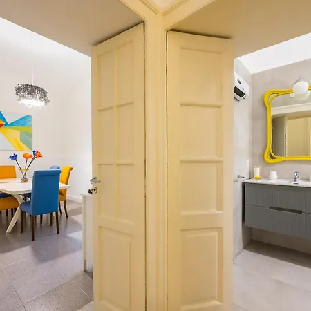 Kea Home, Entire House In The Heart Of Appartamento